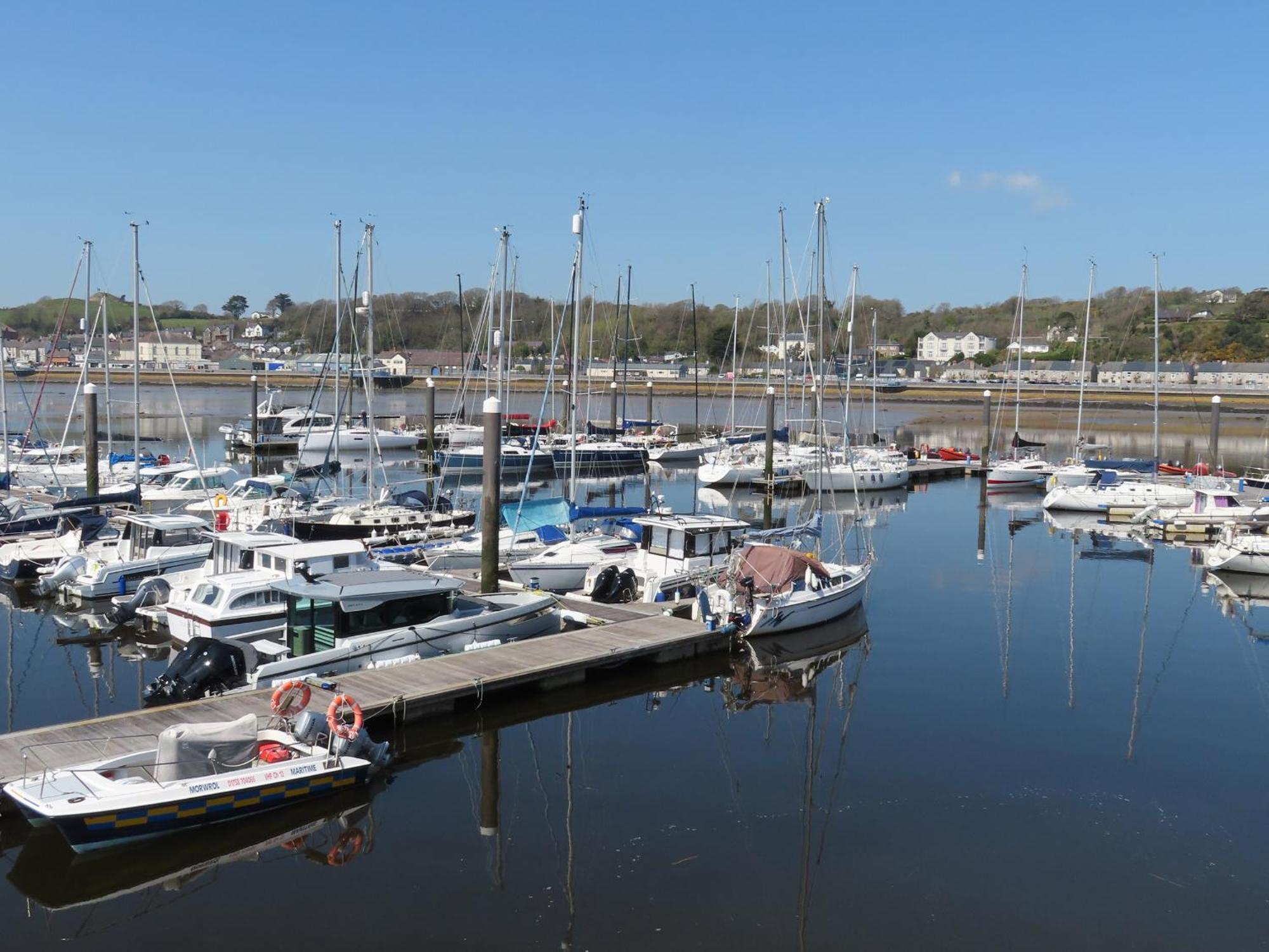 7 Min Y Traeth Villa Pwllheli Bagian luar foto